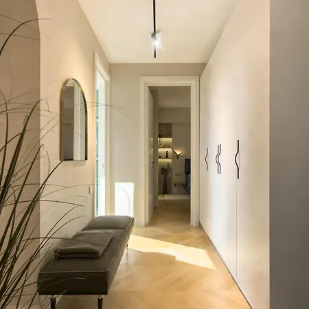 Continental In Unirii Square